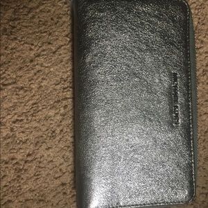 New Michael Kors Wallet